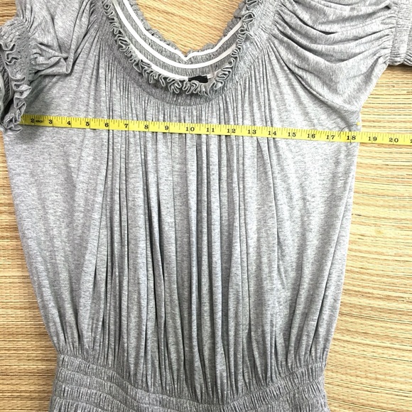 Norma Kamali Peasant Hi-Low Dress | Light Grey Jersey | Off-Shoulder Size S - Picture 10 of 11